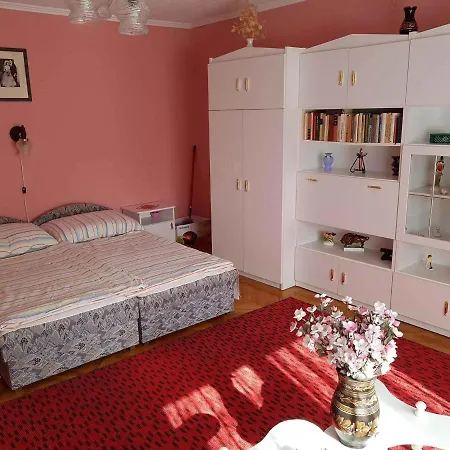 2 Holiday home *